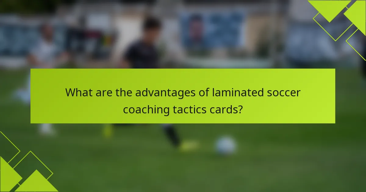 Quais são as vantagens dos cartões de táticas de treino de futebol laminados?